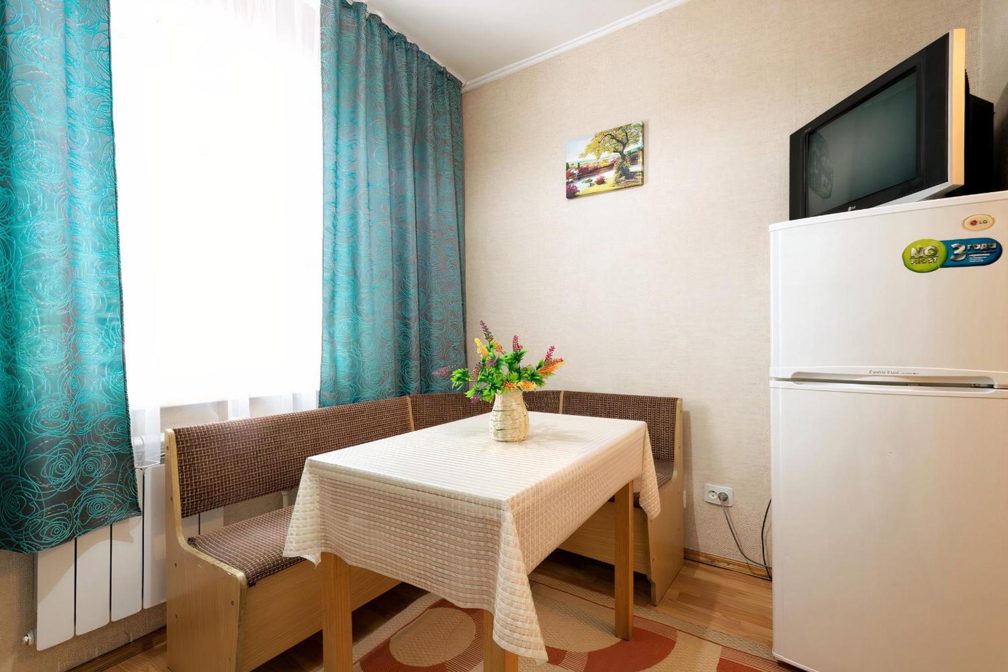 Nadezhda Apartments On Zhibek Zholy Avenue 33 Alma-Ata Exteriör bild